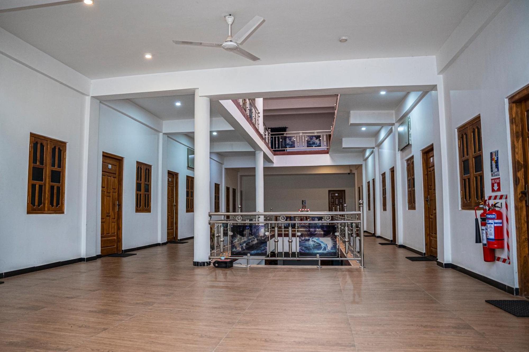 Theevanni Resort Trincomalee Exterior photo