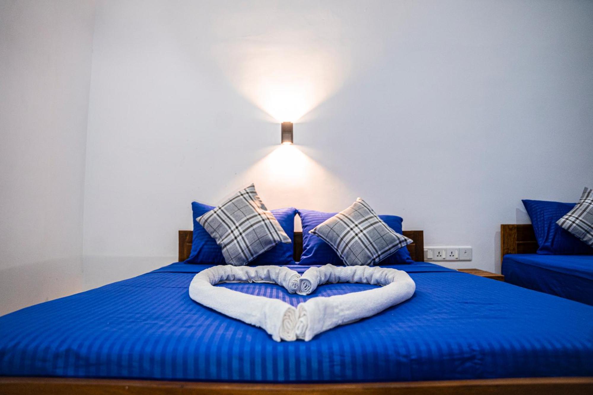 Theevanni Resort Trincomalee Exterior photo
